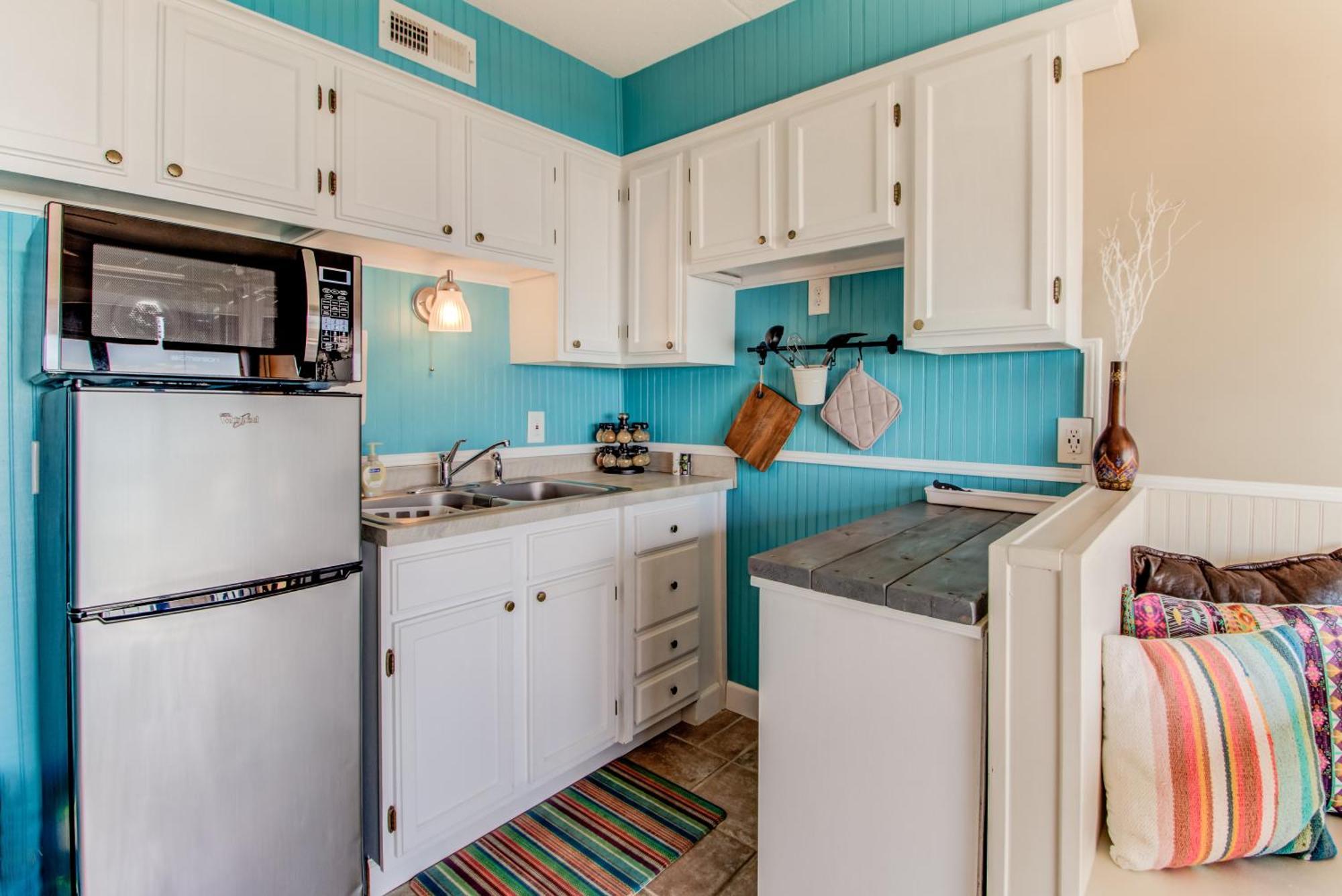 Oceanfront * Pool * Elevator * Boardwalk Apartment Carolina Beach Bagian luar foto
