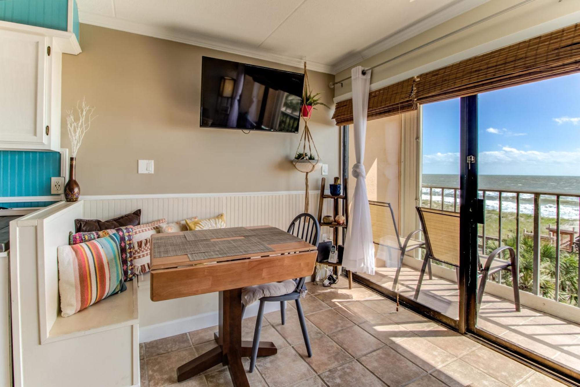 Oceanfront * Pool * Elevator * Boardwalk Apartment Carolina Beach Bagian luar foto